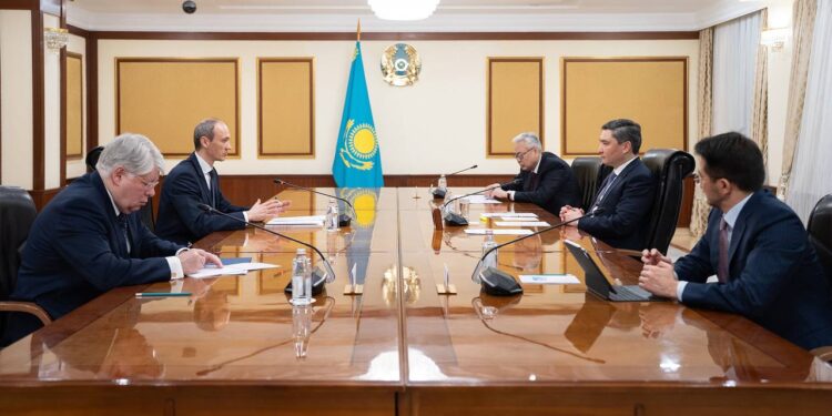 Бектенов Ресей Үкіметі төрағасының орынбасарымен кездесті