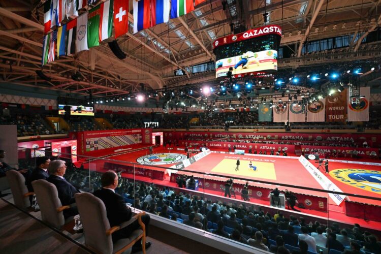 Қасым-Жомарт Тоқаев Qazaqstan Barysy Grand Slam турнирін тамашалады