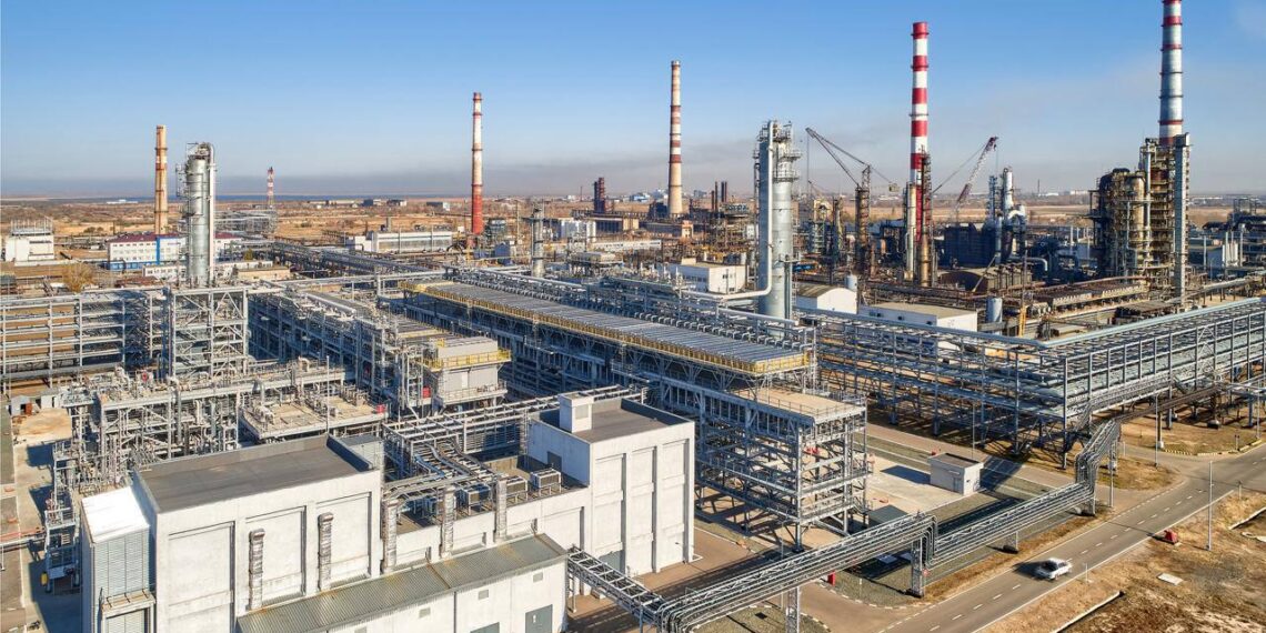 Қазақстанда мұнай өңдеу көлемі 10,8%-ға артты