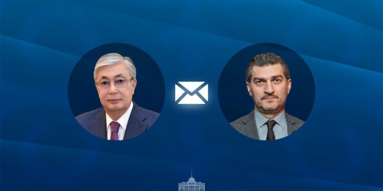 Тоқаев Грузия Президентін Тәуелсіздік күнімен құттықтады