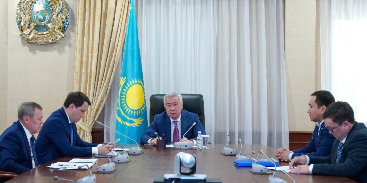 Жамбыл марокко шегірткесіне қарсы химиялық өңдеуді аяқтаса, Түркістан соңғы кезеңге жетті