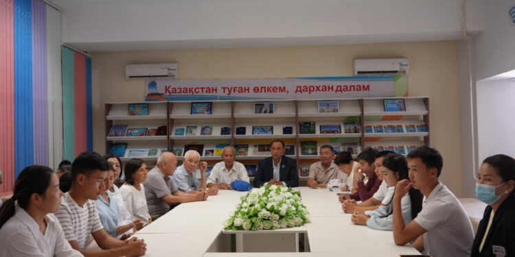 Мойынқұм ауданында Әкелер күніне арналған тағылымды іс-шара өтті