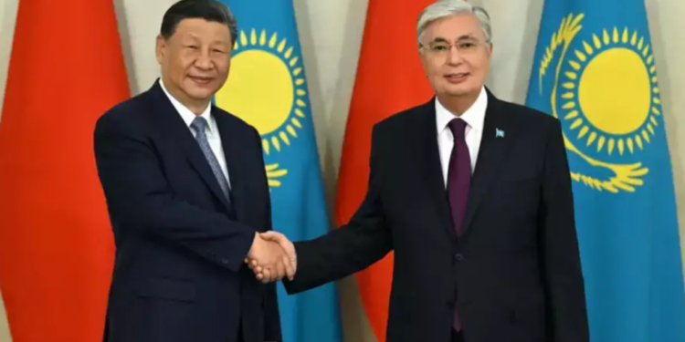 Тоқаевтың шақыруымен Си Цзиньпин Қазақстанға келеді