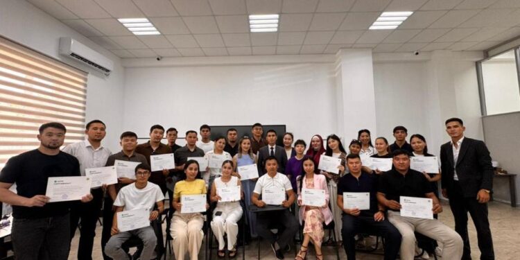 Жастар ісі саласының мамандарын оқытуда цифрлық технологиялар мен инновацияларға басымдық берілуде