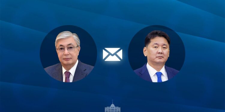 Тоқаев Моңғолия Президентін мерекесімен құттықтады