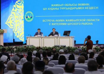 Ербол Қарашөкеев Шу ауданы тұрғындарының мәселелерін тыңдады