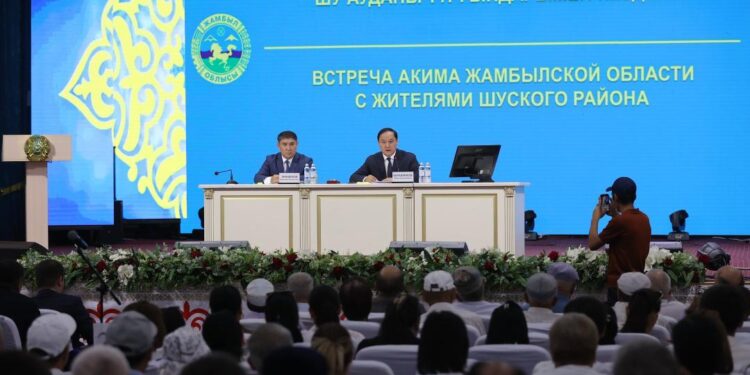 Ербол Қарашөкеев Шу ауданы тұрғындарының мәселелерін тыңдады