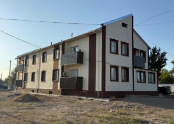 Мойынқұмда аз қамтылған отбасыларға 12 пәтер табысталды