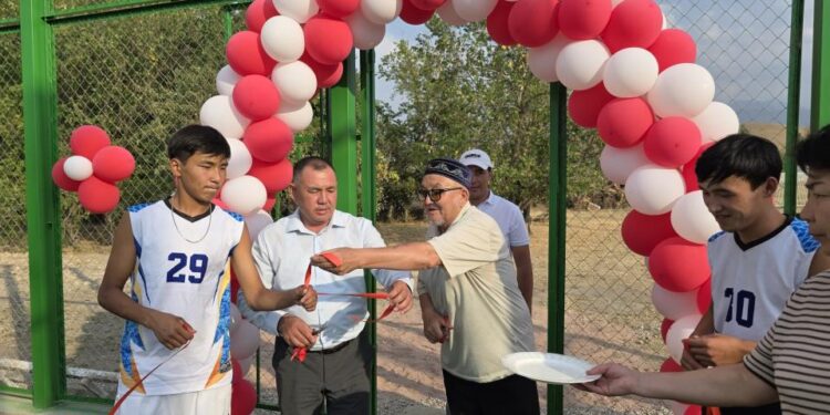Жуалы ауданы Шақпақата ауылында шағын футбол алаңы пайдалануға берілді