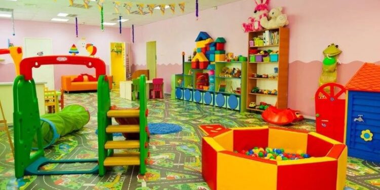 Таразда тәрбиешінің әрекетінен бүлдіршіннің басы жараланды