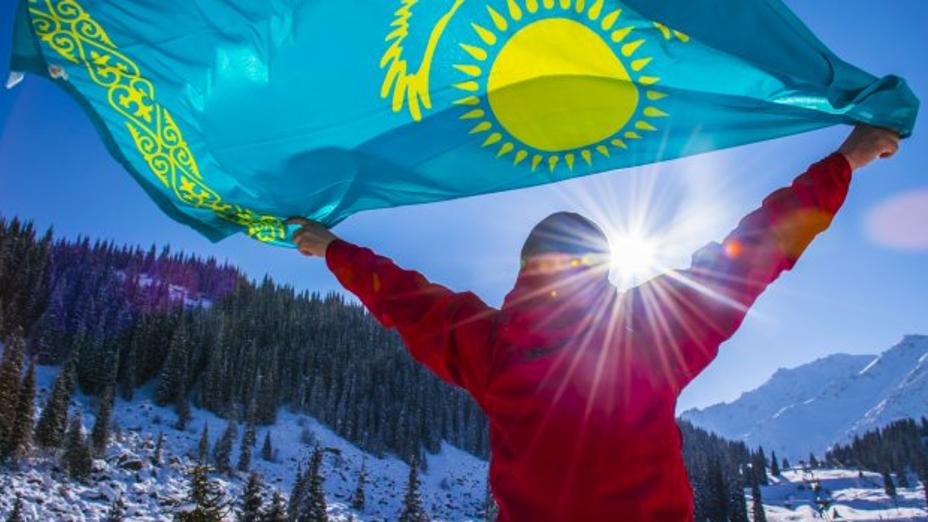Ерінбей еңбек еткенге, бақыт басын иеді