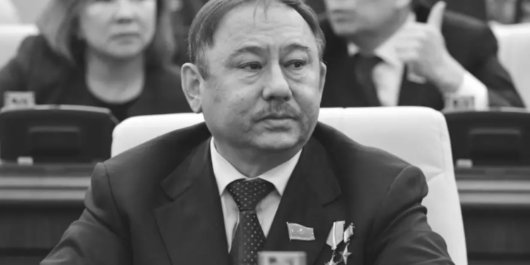 Халық қаһарманы, ғарышкер Талғат Мұсабаев өмірден өтті