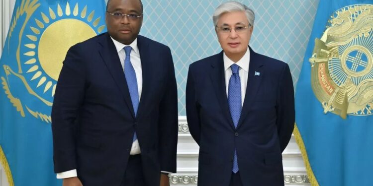 Мемлекет басшысы Конго президентінің өкілімен кездесті