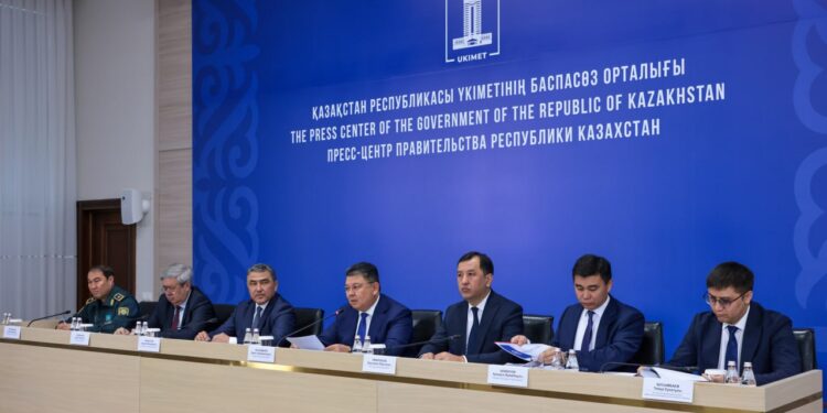 Бозымбаев моноқалалар мен ауылдарды дамыту және Алатау қаласының бас жоспары туралы айтты