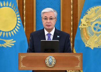 Тоқаев Халық қаһарманы Талғат Мұсабаевтың отбасына көңіл айтты