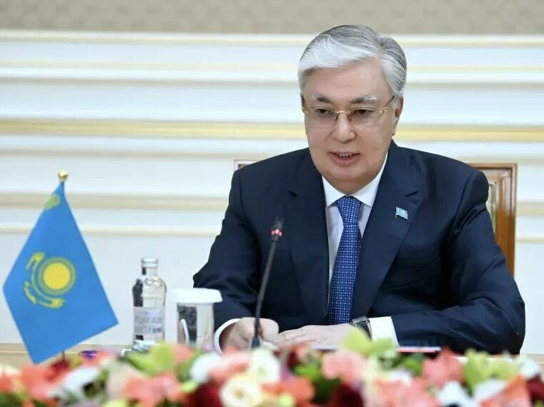 Президент қазақстандықтарды Отбасы мерекесімен құттықтады