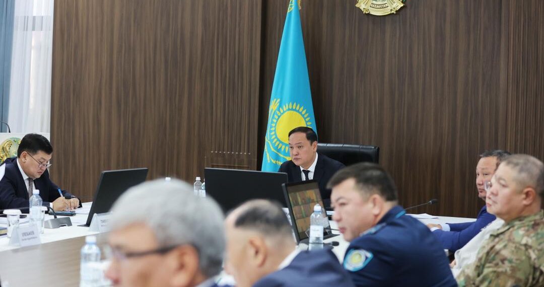 Ербол Қарашөкеевтің төрағалығымен аппараттық кеңес өтті.