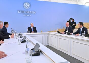 Тоқаев: Егіс алқабындағы жұмыстарды уақтылы аяқтап, астықты дер кезінде жинап алу қажет