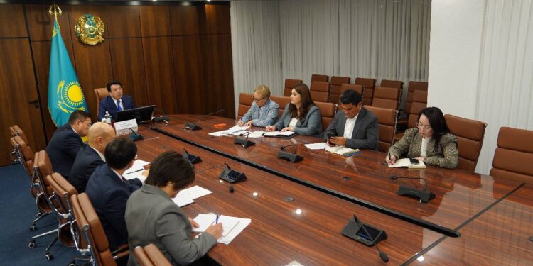 Өңірдегі қайғылы оқиғалардан кейін Оқу-ағарту министрі шұғыл кеңес өткізді