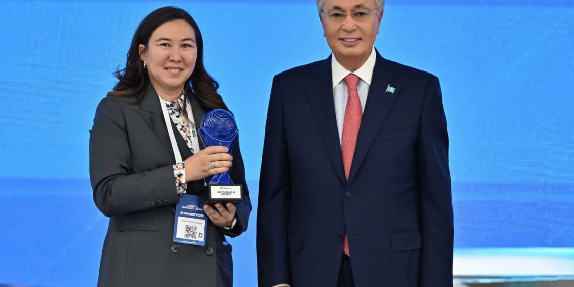 Президент AI SANA Generative Nation байқауының жеңімпаздарын марапаттады