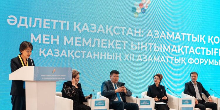 Қасым-Жомарт Тоқаев: Елімізде азаматтық қоғамды нығайту әрдайым басты назарда