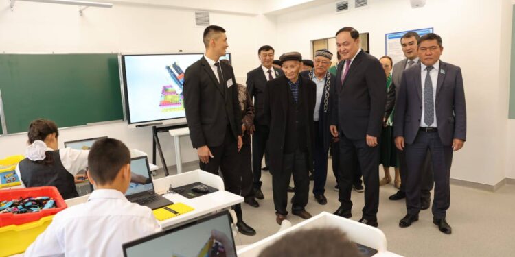 Қордайда «Келешек мектептері» жобасымен екі жаңа мектеп ашылды