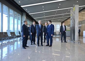 Мемлекет басшысы «Қорқыт ата» әуежайының жаңадан салынған терминалын аралад