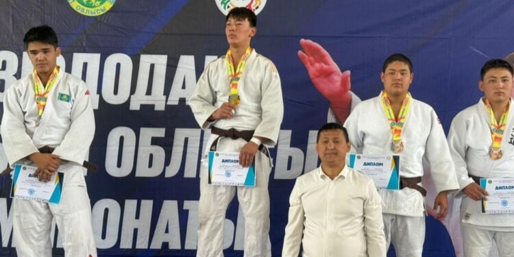 Жас дзюдошыларымыз облыс біріншілігінде топ жарды