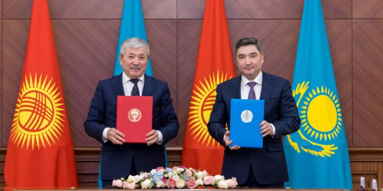 Қазақстан мен Қырғызстанның үкімет басшылары Астанада кеңес отырысын өткізді