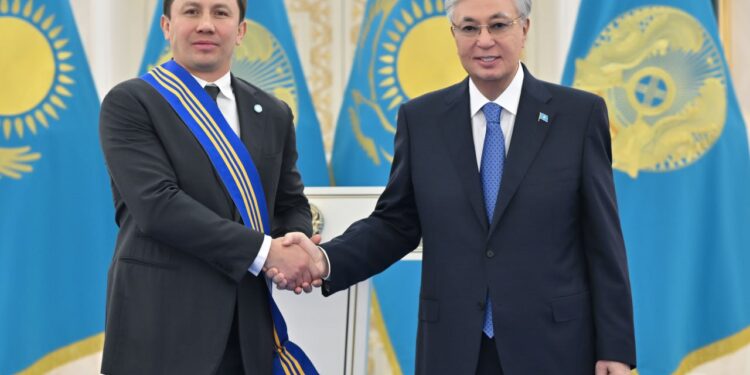 Президент Геннадий Головкинді І дәрежелі «Барыс» орденімен марапаттады