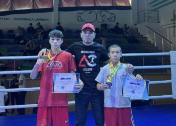 Жамбыл облысының жасөспірімдері бокстан кіші чемпионатта топ жарды