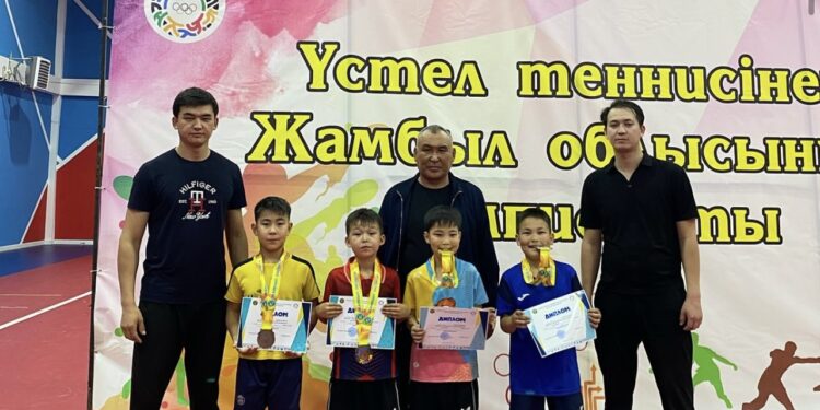 Жамбыл облысы чемпионатында жас теннисшілеріміз жүлдегер атанды