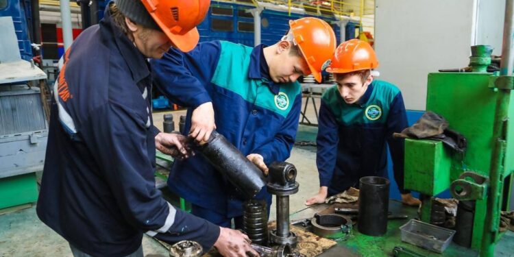 150-ден астам студент шетелдік ұтқырлық бағдарламасына қатысты