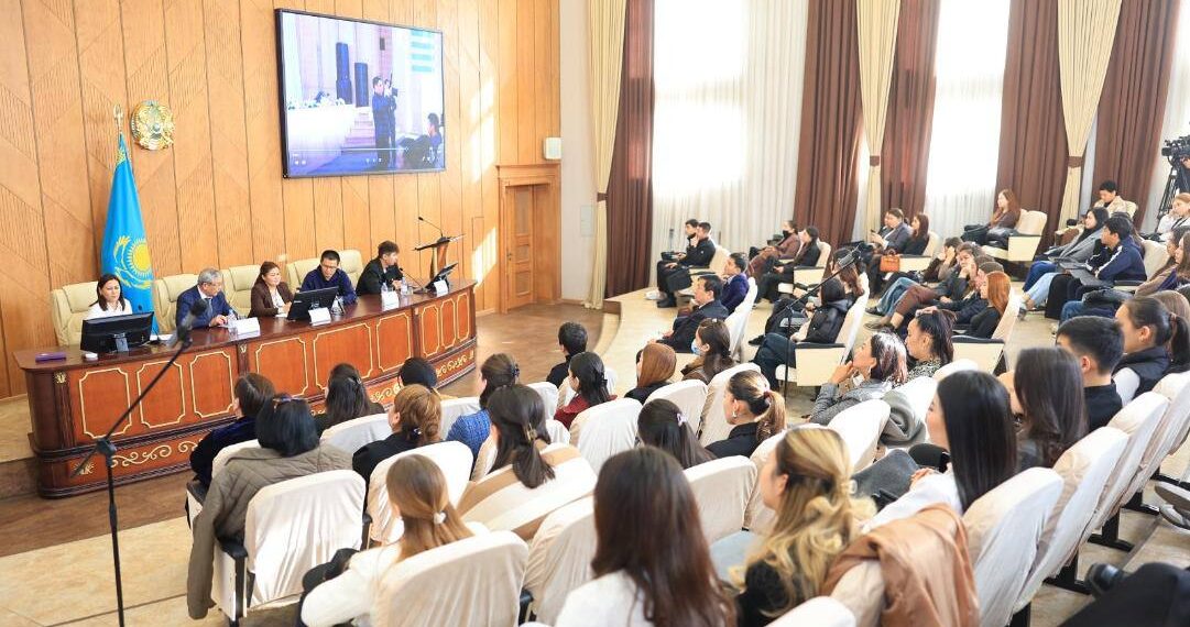 Шымкентте өткен медиасауаттылық семинарына 100-ден астам маман қатысты