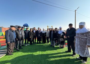 Үлгілі ауылда жаңа балалар алаңы ашылды