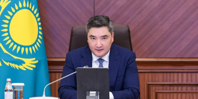 Премьер-министр отын балансы мен мұнай өнімдерінің ағынын қатаң бақылауды тапсырды
