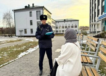 Қоғамдық орындарда ниқаб кигені үшін жаза қолданылады