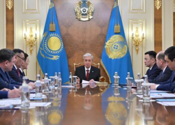 Мемлекет басшысы әскери және құқықтық тәртіп мәселелері бойынша кеңес өткізді