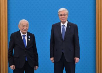 Энергетика саласын дамытуға үлес қосқан бір топ адам марапатталды