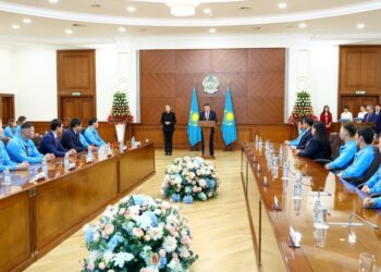 Жазғы Сурдлимпиада ойындарының жүлдегерлері мен жаттықтырушылары марапатталды