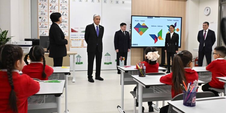 Президент New Generation School Astana ғимаратына барды