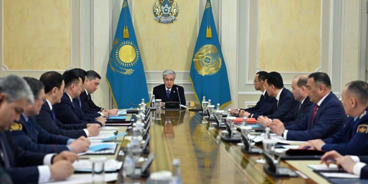Мемлекет басшысы Қауіпсіздік Кеңесінің отырысын өткізді