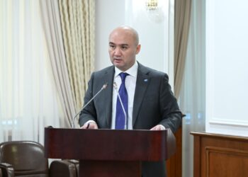 Жол құрылысы маусымында 8,8 мың км жол жөнделді – ҚазАвтоЖол