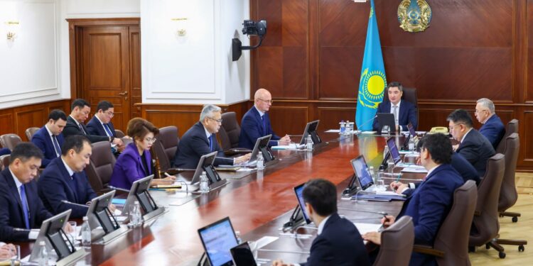 Контейнерлік тасымалды ұлғайту және Ақылды кеден арқылы кеденді цифрландыру жүзеге асырылуда