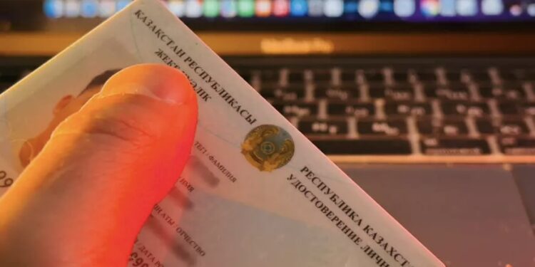 Қазақстанда жеке куәлікті кімдер тегін алады