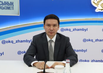 Жас әкім бір жылда қанша рет халықпен кездесті?