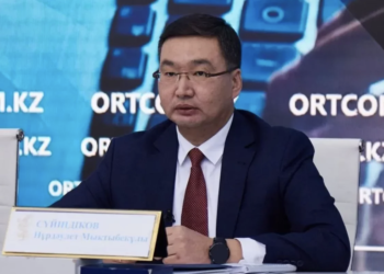 Тоқаев активтерді қайтару жөніндегі комитет төрағасын қызметінен босатты