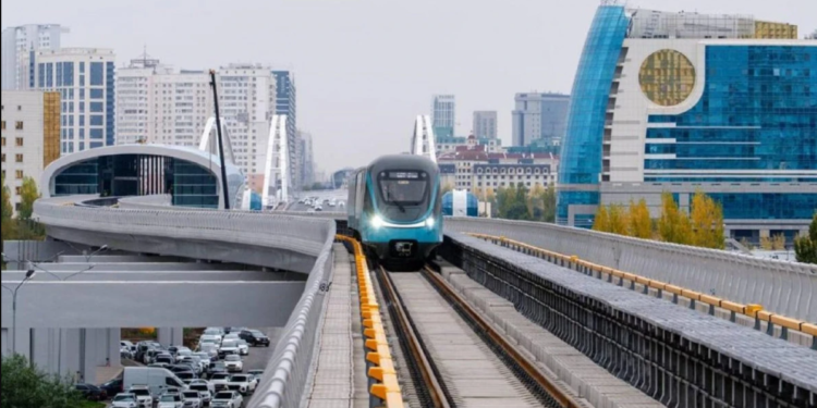LRT құрылысы: Жоба қашан іске қосылады және қанша адам қатынайды?