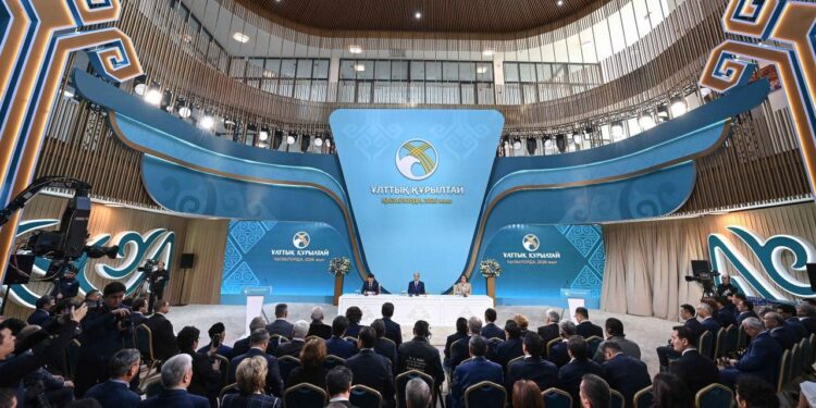 200-ден аса ұсыныс: Құрылтайдың секциялық отырыстарында не талқыланды?