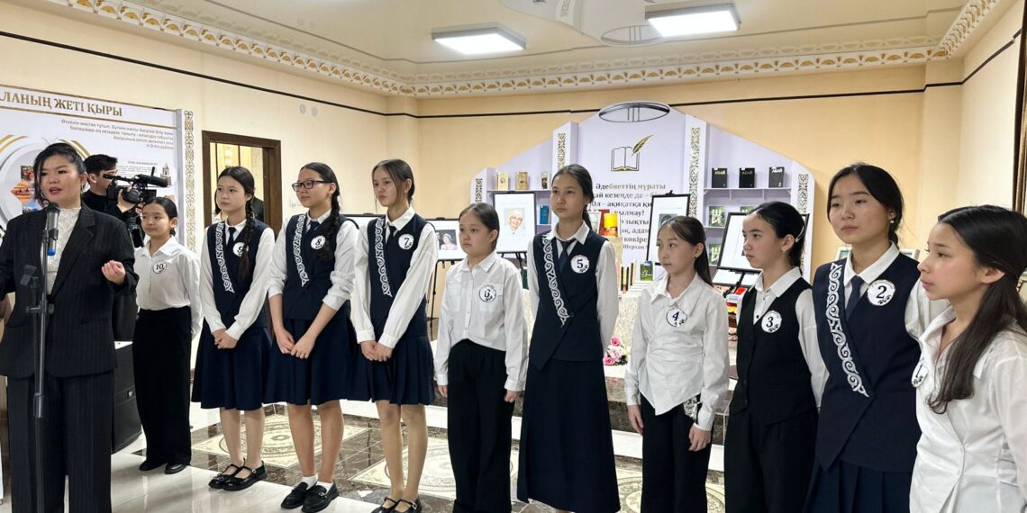 «Жыр жұлдызы: Күләш Ахметова мұрасы» поэтикалық баттл өтті